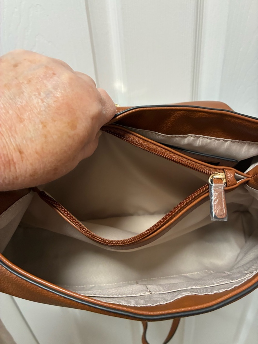NWT LC Lauren Conrad Satchel/Crossbody with Handle and Removable Strap - Picture 15 of 15